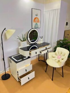 Bàn trang điểm nhập khẩu có loa sạc BP-022